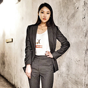 Ůʿ��ɫ������������