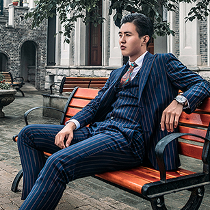 藍色條紋西服定制