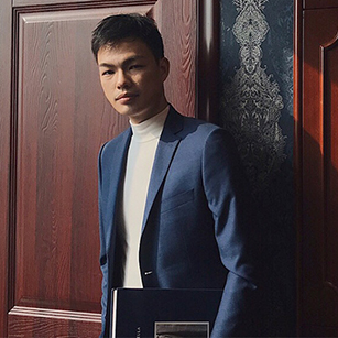 藍(lán)色商務(wù)西服定制