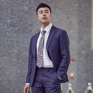 海軍藍(lán)同款商務(wù)西服定做