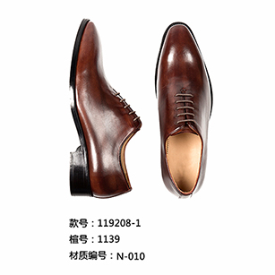 �t��ɫ��(j��ng)���ƤЬ����