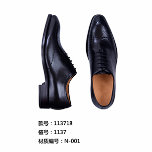 ���{ɫ���yͬ���ƤЬ