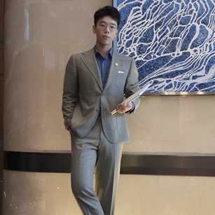 達(dá)人-愛吃年糕的阿澤同款定制西服